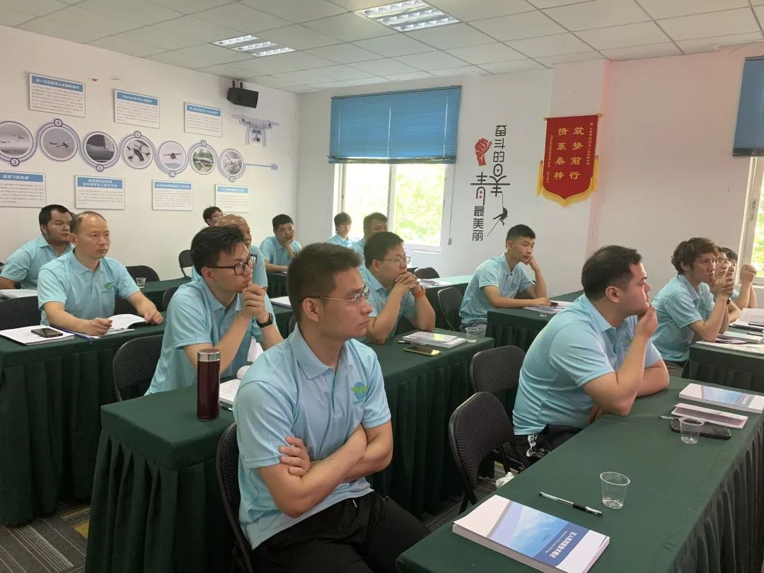 全球鷹無人機(jī)實(shí)操 全球鷹無人機(jī)實(shí)操