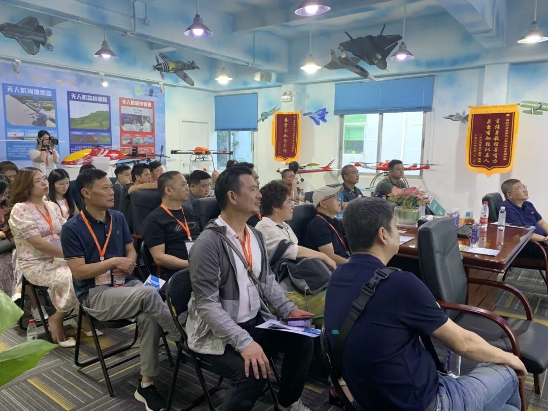 全球鷹無人機官網(wǎng) 全球鷹無人機官網(wǎng)