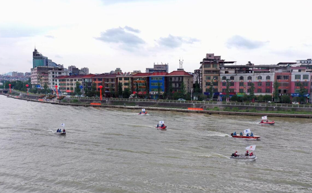 全球鷹無人機(jī)實(shí)操 全球鷹無人機(jī)實(shí)操