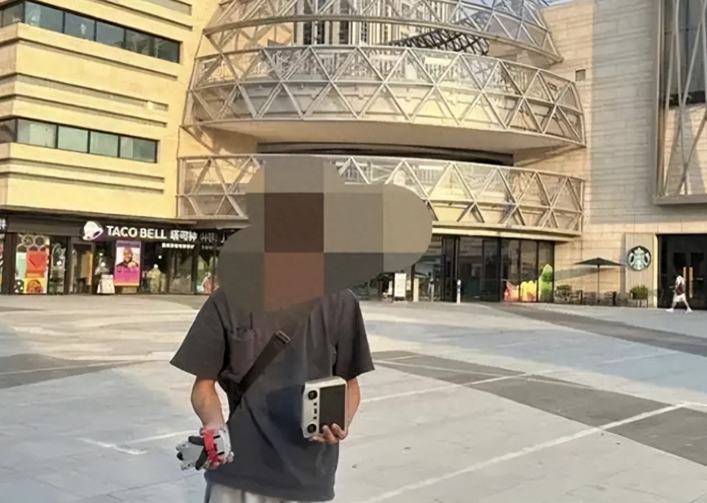 全球鷹無人機(jī) 全球鷹無人機(jī)